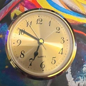 5 7/8" GOLD CLOCK INSERT WITH GOLD BEZEL